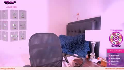 Snapshot of daniela_beauty chatting on July 2026 11:58:01 AM daniela online show from July 2026 11:58:01 AM