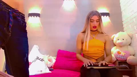 Snapshot of daniela_pink_ chatting on January 2026 09:09:02 PM daniela_pink_ online show from January 2026 09:09:02 PM