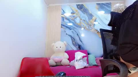 Snapshot of daniela_pink_ chatting on February 2026 08:53:01 PM daniela_pink_ online show from February 2026 08:53:01 PM