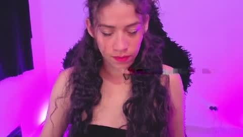 Snapshot of daniela_rivasthl chatting on April 2026 03:42:02 AM daniela_rivasthl online show from April 2026 03:42:02 AM