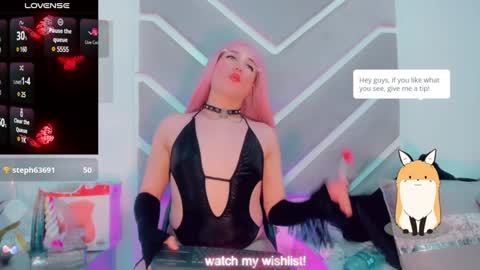 Snapshot of danielaadamss chatting on December 2024 05:29:02 AM Daniela online show from December 2024 05:29:02 AM