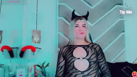 Snapshot of danielaadamss chatting on March 2025 06:54:01 PM Daniela online show from March 2025 06:54:01 PM