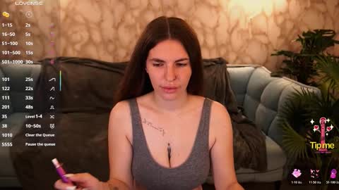 Snapshot of danielareign chatting on November 2025 07:19:01 AM danielareign online show from November 2025 07:19:01 AM