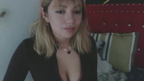 danielawidx online show from April 2026 01:25:01 AM