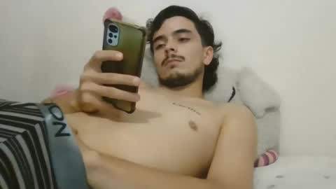 Snapshot of danielhot17 chatting on January 2025 12:58:02 AM DANIEL online show from January 2025 12:58:02 AM