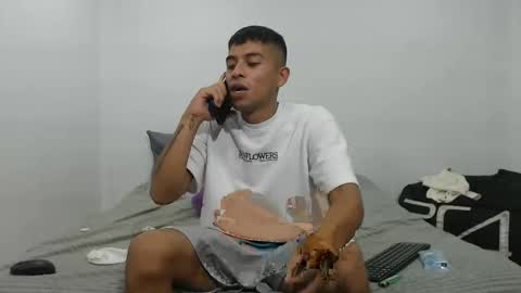 danielitopapii online show from February 2025 12:06:01 AM