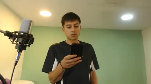 danielitopapii online show from June 2026 01:32:02 PM