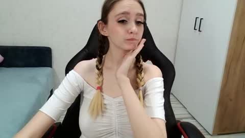 Daniella Martin online show from December 2024 03:37:02 AM