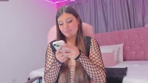 Snapshot of danielle_april chatting on September 2025 03:07:02 AM Danielle online show from September 2025 03:07:02 AM