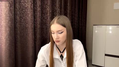 Trisha wanna play  Meow online show from March 2026 04:07:02 PM