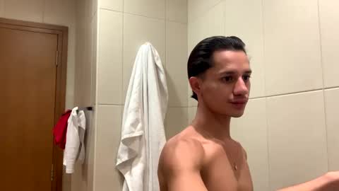 Daniels Cruz online show from January 2025 04:44:02 PM