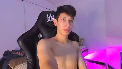 Snapshot of danielsex_1 chatting on February 2026 06:32:02 AM Daniel online show from February 2026 06:32:02 AM