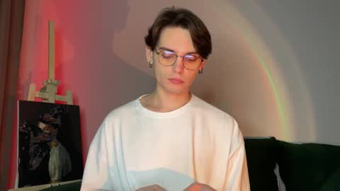 danieltuckerr online show from December 2025 06:59:02 PM