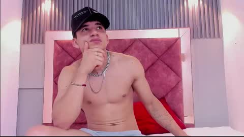 Dani online show from November 2025 11:25:02 PM