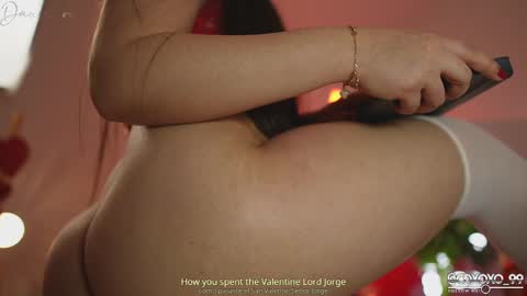      online show from February 2025 02:09:02 AM