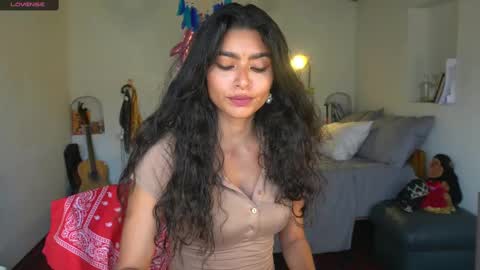 Snapshot of daniisla chatting on September 2025 09:09:01 PM danalle .. online show from September 2025 09:09:01 PM