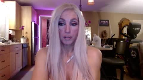 DanikaWhite69 online show from March 2026 01:11:01 PM