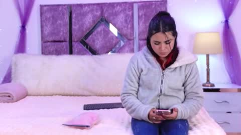 Snapshot of danilu_eva21 chatting on November 2025 08:18:02 PM Danilu and Eva online show from November 2025 08:18:02 PM