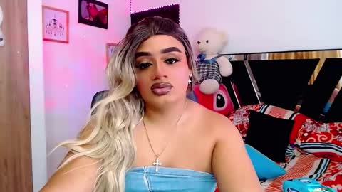 Snapshot of danipein chatting on December 2025 11:30:02 AM danipein online show from December 2025 11:30:02 AM