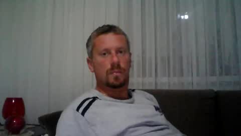 daniel online show from October 2025 09:34:02 PM