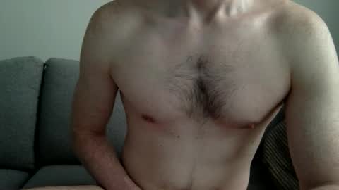 Snapshot of danishguysdicks chatting on June 2026 06:52:02 AM Buzzy online show from June 2026 06:52:02 AM