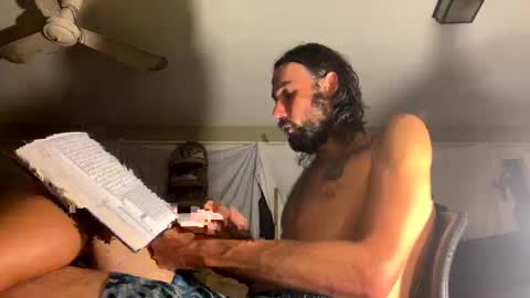 Snapshot of daniszyramaer chatting on December 2024 12:26:02 AM ZyRaMaxx online show from December 2024 12:26:02 AM