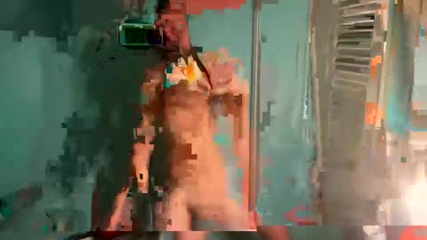 Snapshot of daniszyramaer chatting on February 2025 01:57:01 AM ZyRaMaxx online show from February 2025 01:57:01 AM