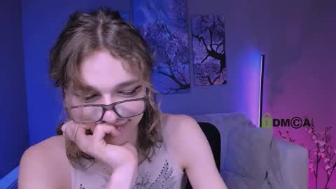 dann foxy online show from October 2025 07:12:01 PM