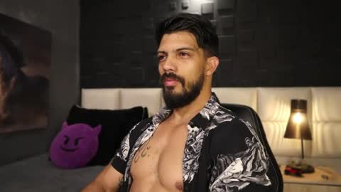 Dann saenz online show from February 2025 11:22:02 AM