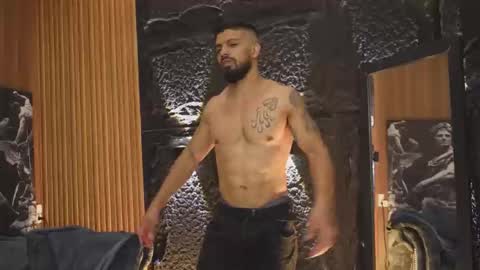 Dann saenz online show from October 2025 03:22:02 PM