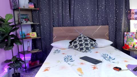 Dannacastle online show from December 2024 05:05:02 AM