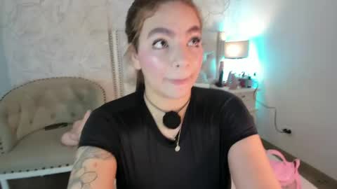 Danna online show from April 2026 11:40:02 AM