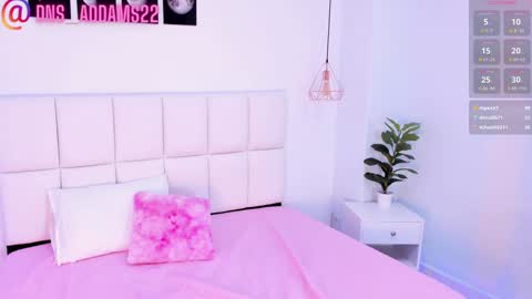 Snapshot of danna_adams1 chatting on December 2024 07:42:01 AM danna_adams1 online show from December 2024 07:42:01 AM