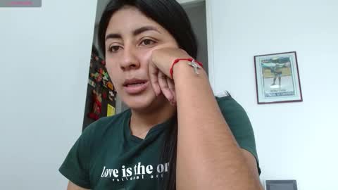 Danna online show from November 2025 03:57:01 PM