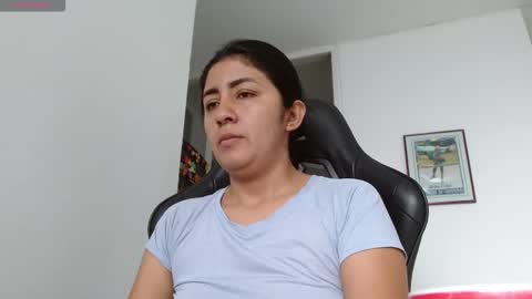 Danna online show from November 2025 01:09:02 PM