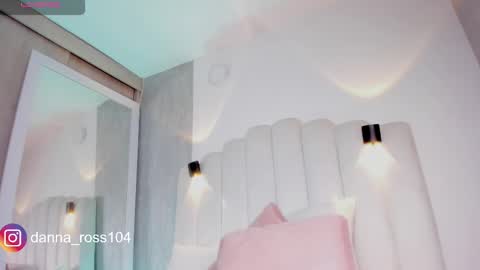 Snapshot of danna_ross101 chatting on February 2025 01:49:02 PM danna ross101 online show from February 2025 01:49:02 PM