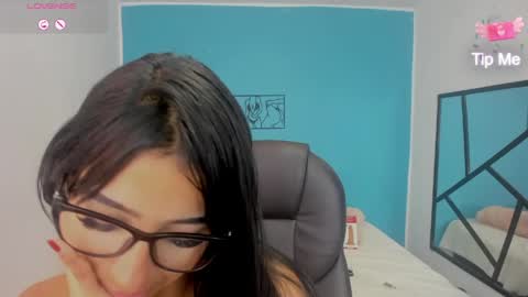 Snapshot of danna_said chatting on June 2026 03:50:01 PM Danna online show from June 2026 03:50:01 PM