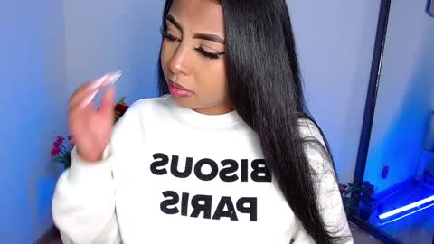 Danna online show from January 2025 10:18:02 AM