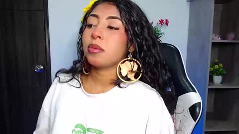 Danna online show from October 2025 09:59:02 AM