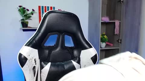 Danna online show from October 2025 09:00:01 AM