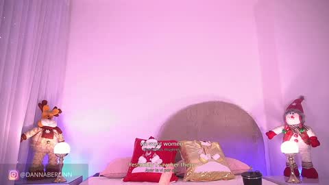 Danna Berlin  online show from December 2025 07:32:01 PM