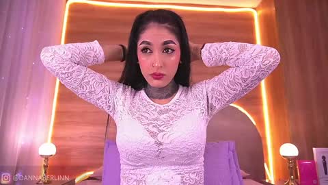 Danna Berlin  online show from February 2026 07:17:02 PM