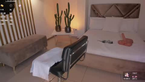 Snapshot of dannacruz_ chatting on March 2025 01:27:01 AM Danna Cruz online show from March 2025 01:27:01 AM