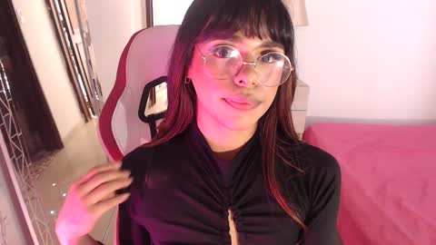 Snapshot of dannadoll69 chatting on January 2025 02:56:02 PM Dannamunoz130 online show from January 2025 02:56:02 PM