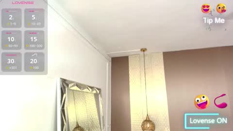 Snapshot of dannadoll69 chatting on November 2025 11:22:02 AM Dannamunoz130 online show from November 2025 11:22:02 AM