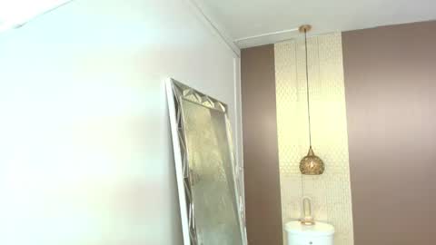 Snapshot of dannadoll69 chatting on November 2025 12:05:02 PM Dannamunoz130 online show from November 2025 12:05:02 PM