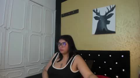 Snapshot of dannagarza chatting on February 2025 04:15:01 AM Danna Garza online show from February 2025 04:15:01 AM