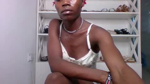 Snapshot of dannamikayla chatting on December 2025 04:11:02 AM dannamikayla online show from December 2025 04:11:02 AM