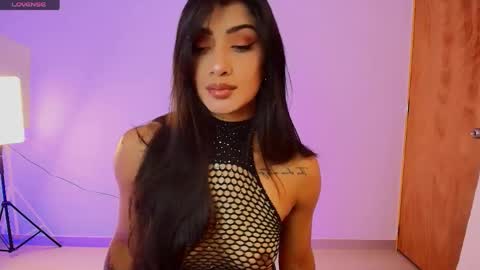 Danna Wells online show from May 2026 01:14:02 AM