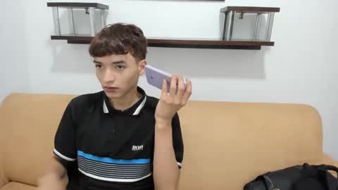 Snapshot of danniels_sweet chatting on January 2025 12:52:02 PM danniels_sweet online show from January 2025 12:52:02 PM